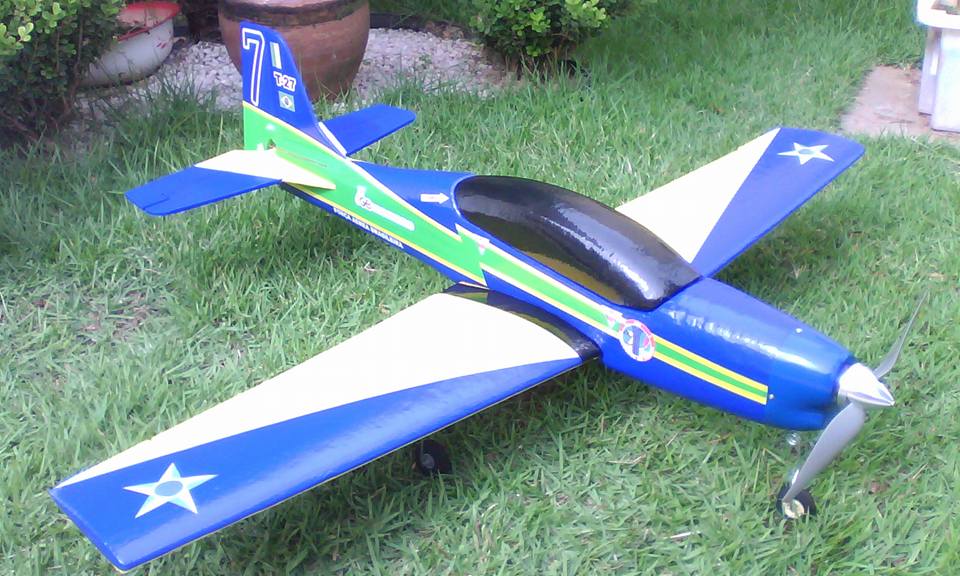 Aero Tucano - Maxximus Hobby - 1000Mm Entelado Kit